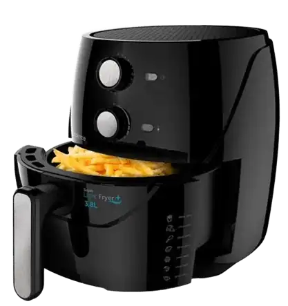 Air Fryer Cadence Super Light Fryer preta com batatas fritas no cesto.